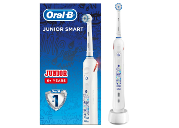 Oral-B Junior Smart Elektrische Zahnbürste mit visueller Andruckkontrolle & Smart Coaching, für Kinder ab 6 Jahren Oral-B Junior Smart Elektrische Zahnbürste mit visueller Andruckkontrolle & Smart Coaching, für Kinder ab 6 Jahren